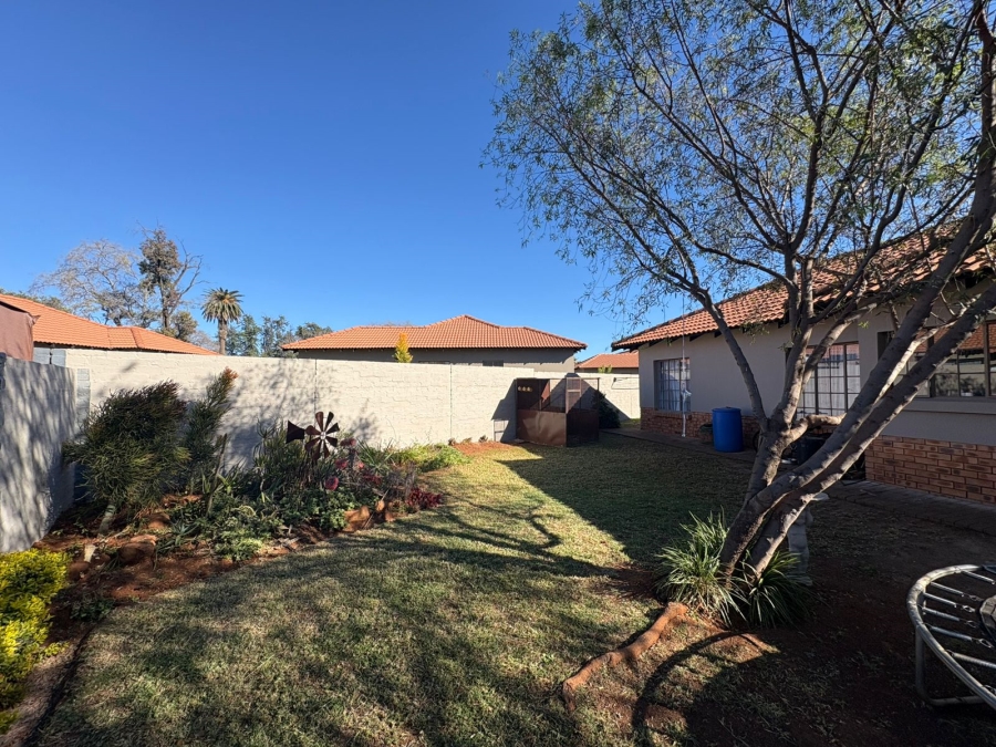3 Bedroom Property for Sale in Hexrivier Lifestyle Estate North West
